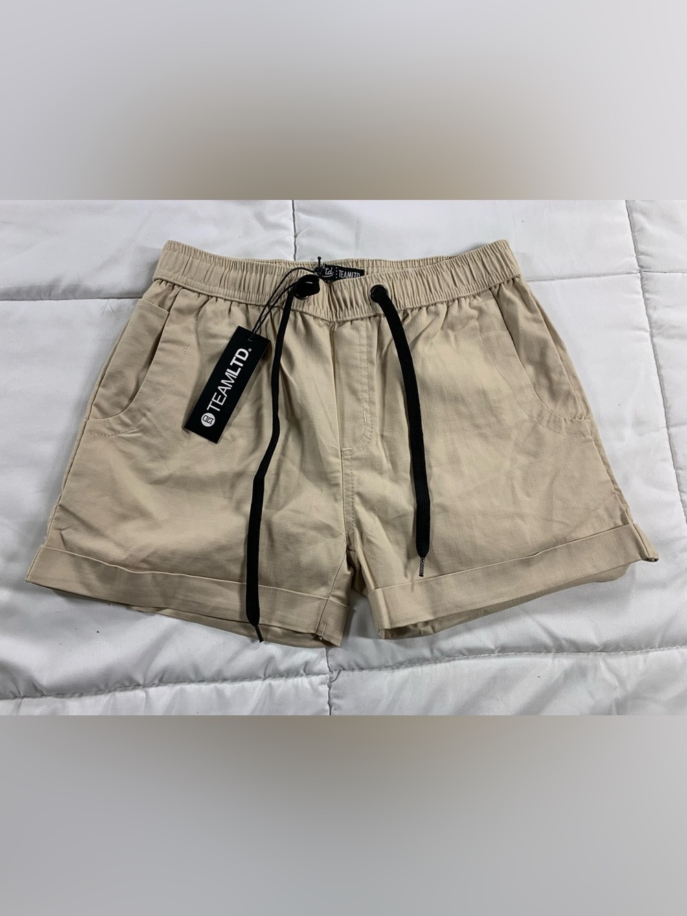 New Team LTD shorts size M